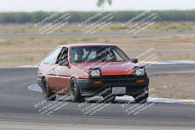 media/Sep-09-2022-Turn8 Trackdays (Fri) [[e0d53d97f1]]/Intermediate 1/Session 2 (Sunrise)/
